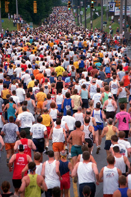 Utica Boilermaker 15K Start
